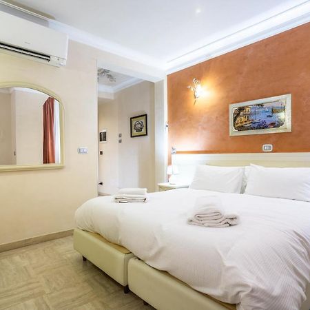 Luxury Inn Opera โรม ภายนอก รูปภาพ